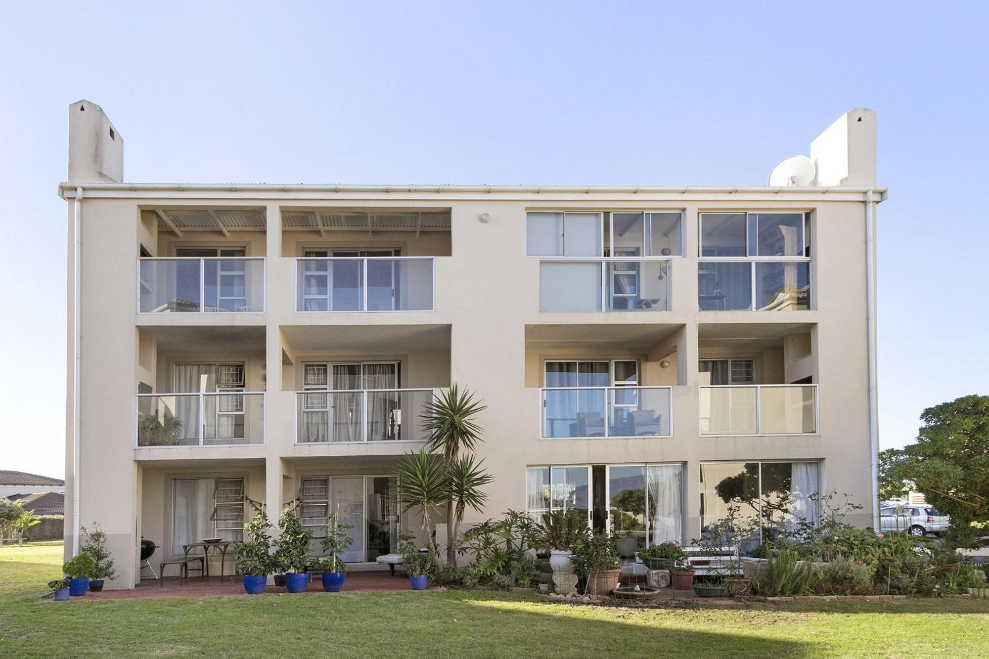 Big Bay Beach Club 122 By Hostagents Apartment Bloubergstrand Bagian luar foto