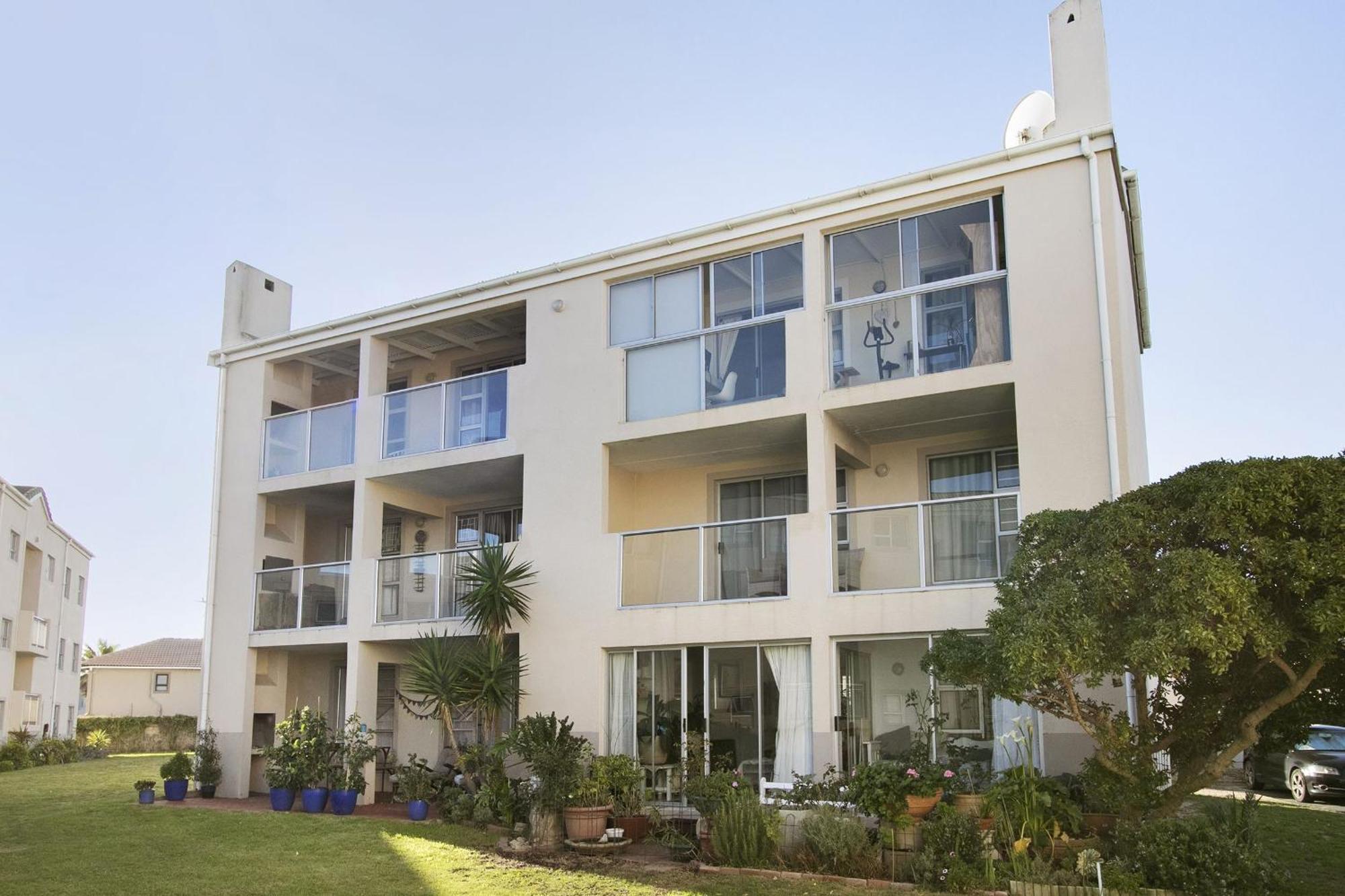 Big Bay Beach Club 122 By Hostagents Apartment Bloubergstrand Bagian luar foto